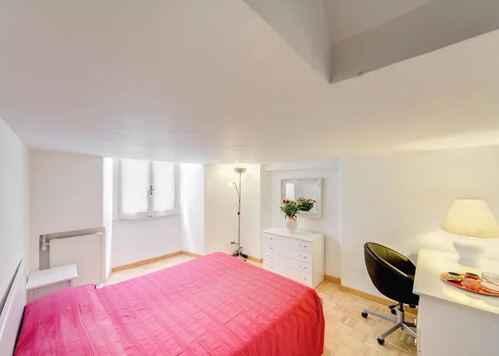 Campo Dei Fiori Stunning And Quiet Apartamento